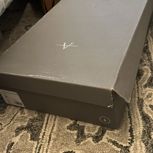 Aquatalia Size 5M Italian made suede stack heel boots - Picture 9 of 10